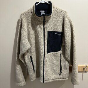 Columbia Heavyweight Fleece Jacket - Mint!
